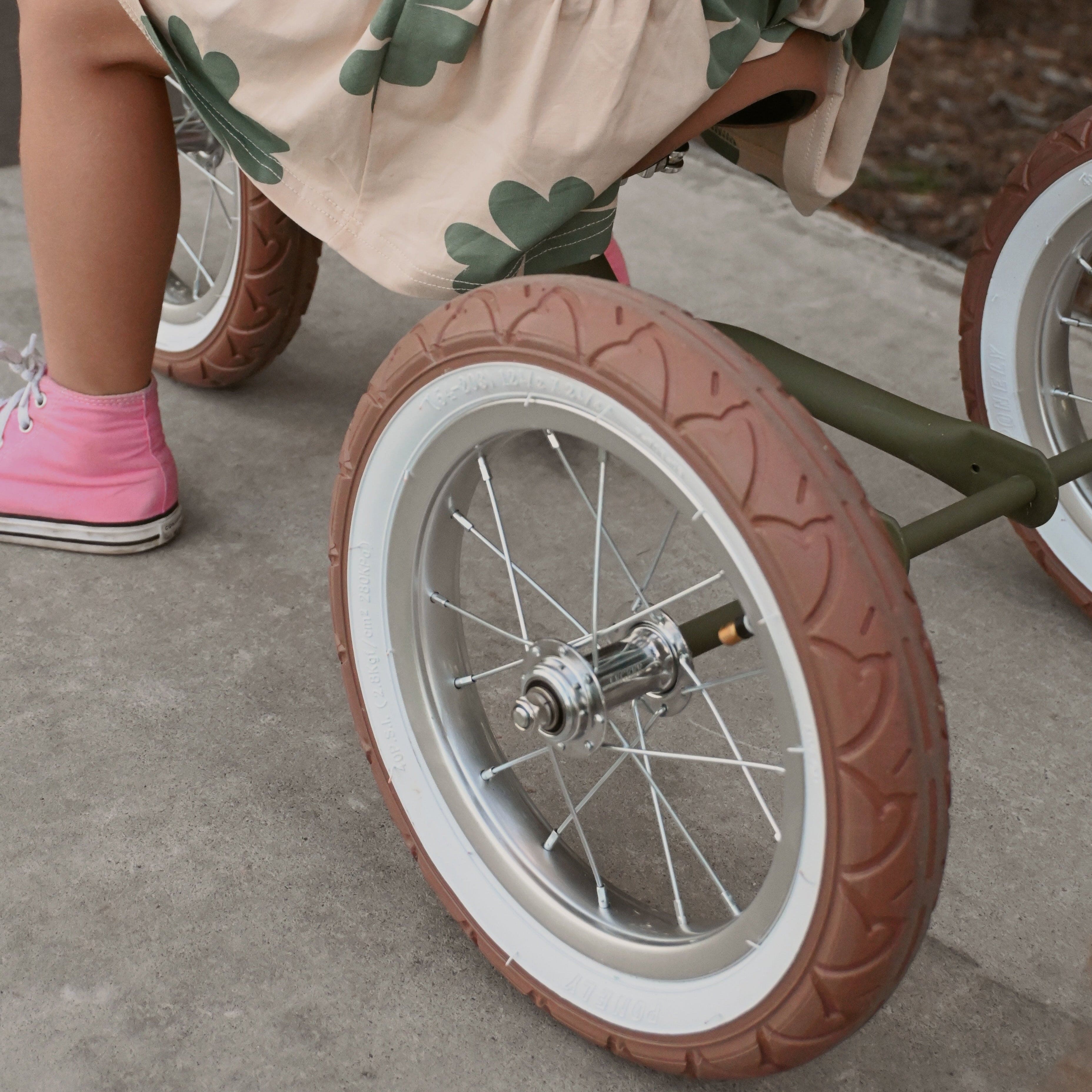2 in 1 Steel Trike/Balance Bike (incl. wicker basket) - Image 42