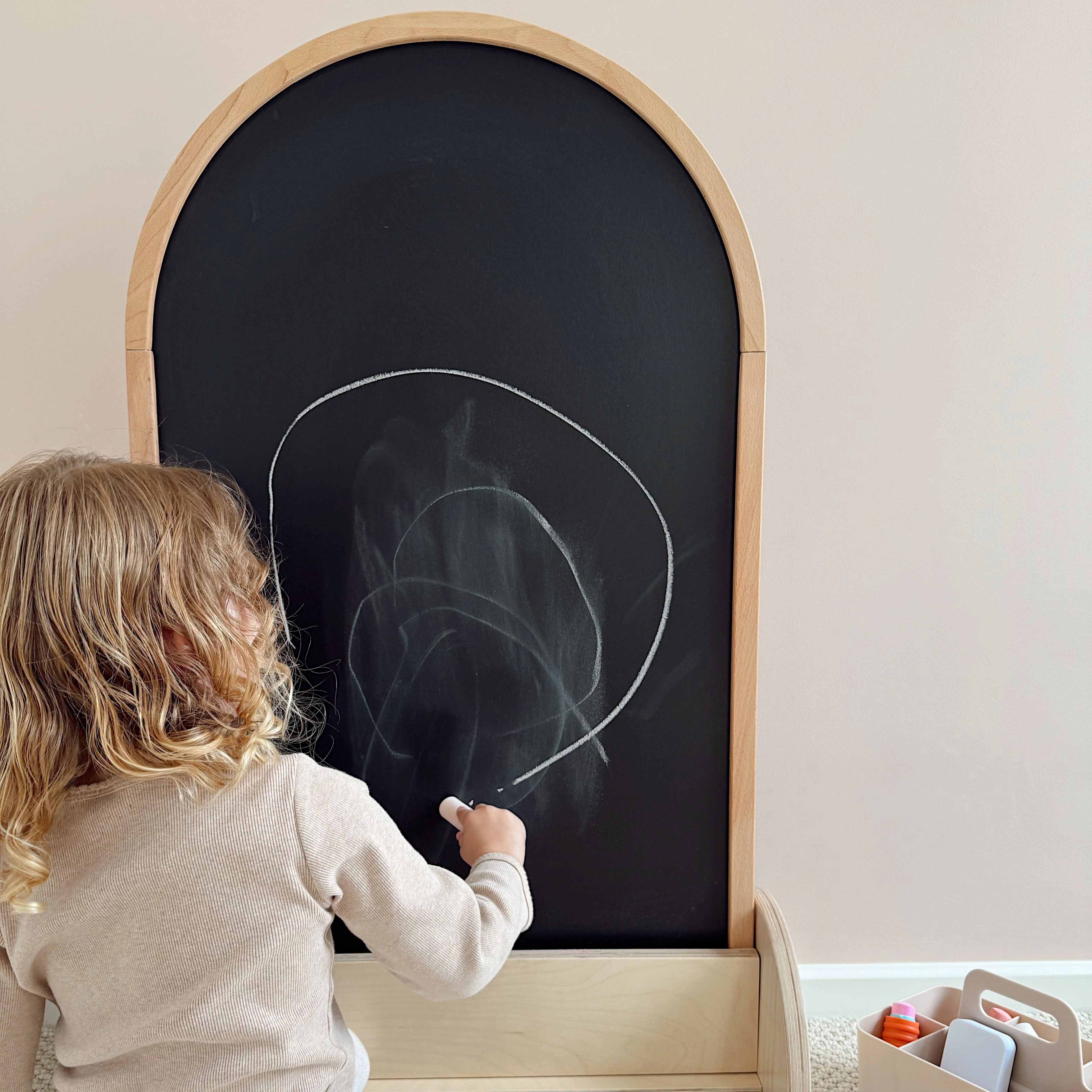 Archie Blackboard / Whiteboard - Image 7