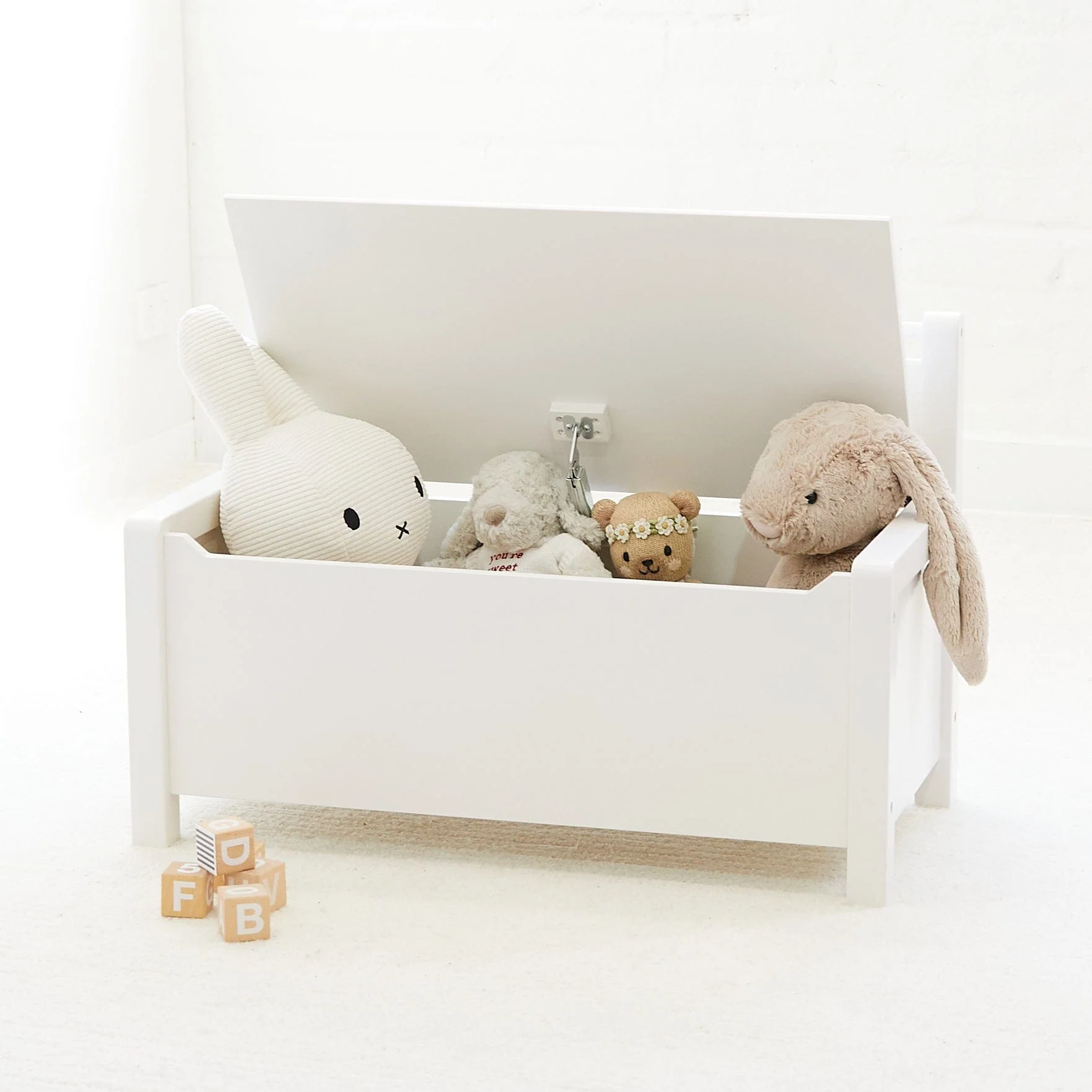 Clover Furniture Set - Image 9