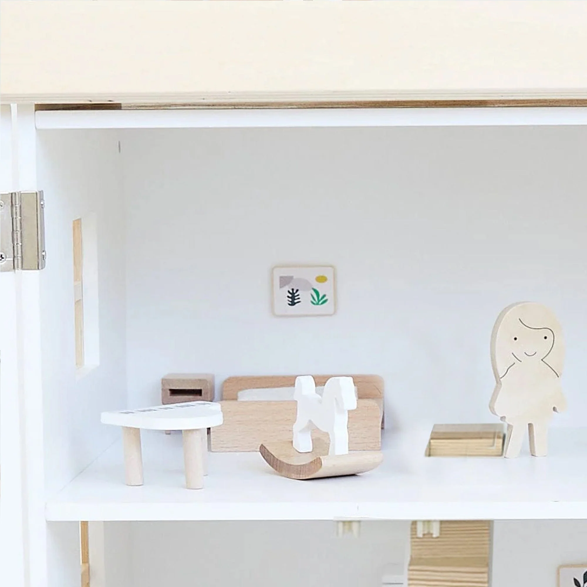 ELSA Doll House with Furniture & Doll Family Set - Image 13