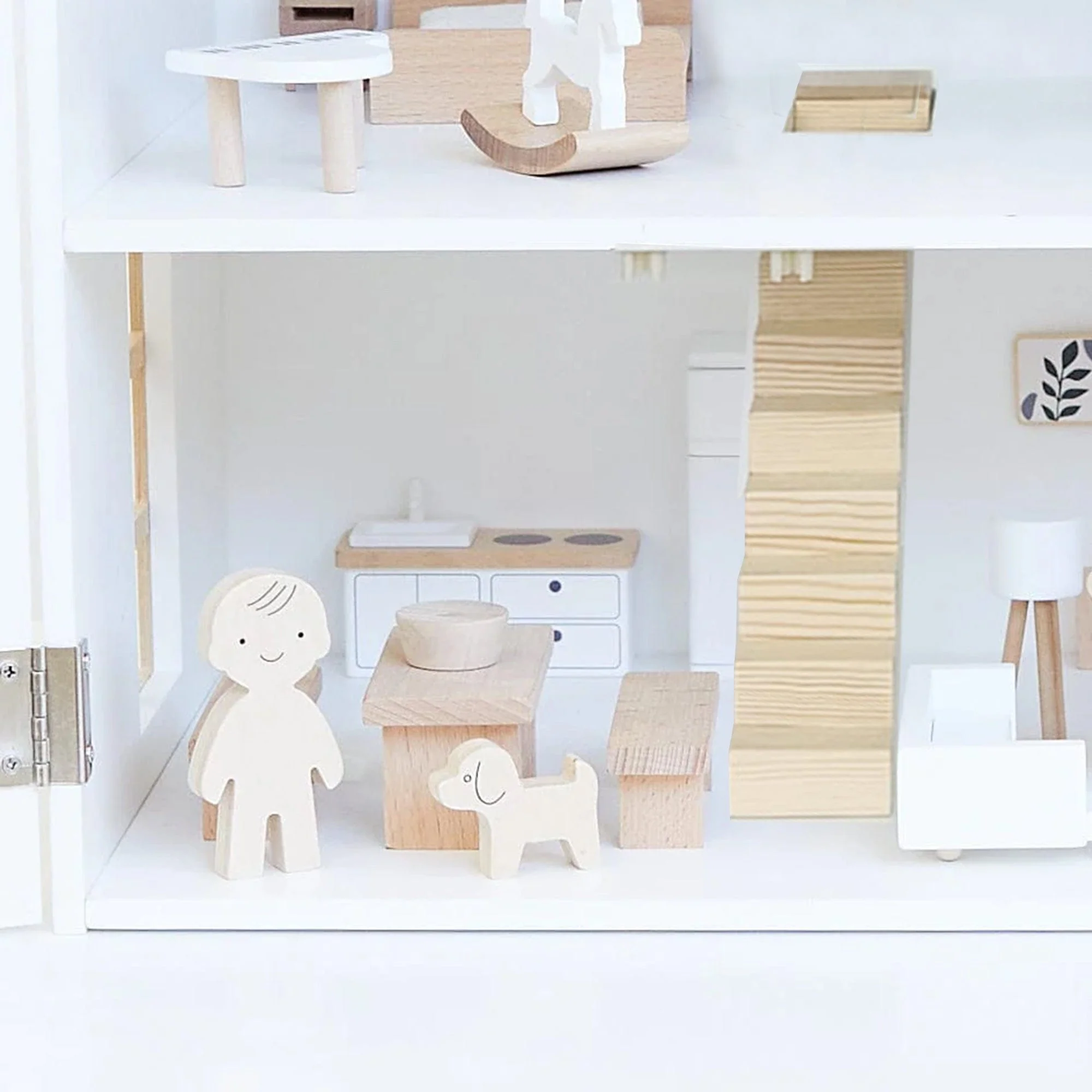 ELSA Doll House with Furniture & Doll Family Set - Image 15