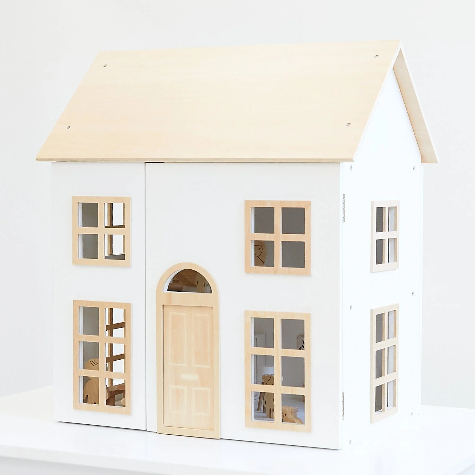 ELSA Doll House with Furniture & Doll Family Set - Image 22