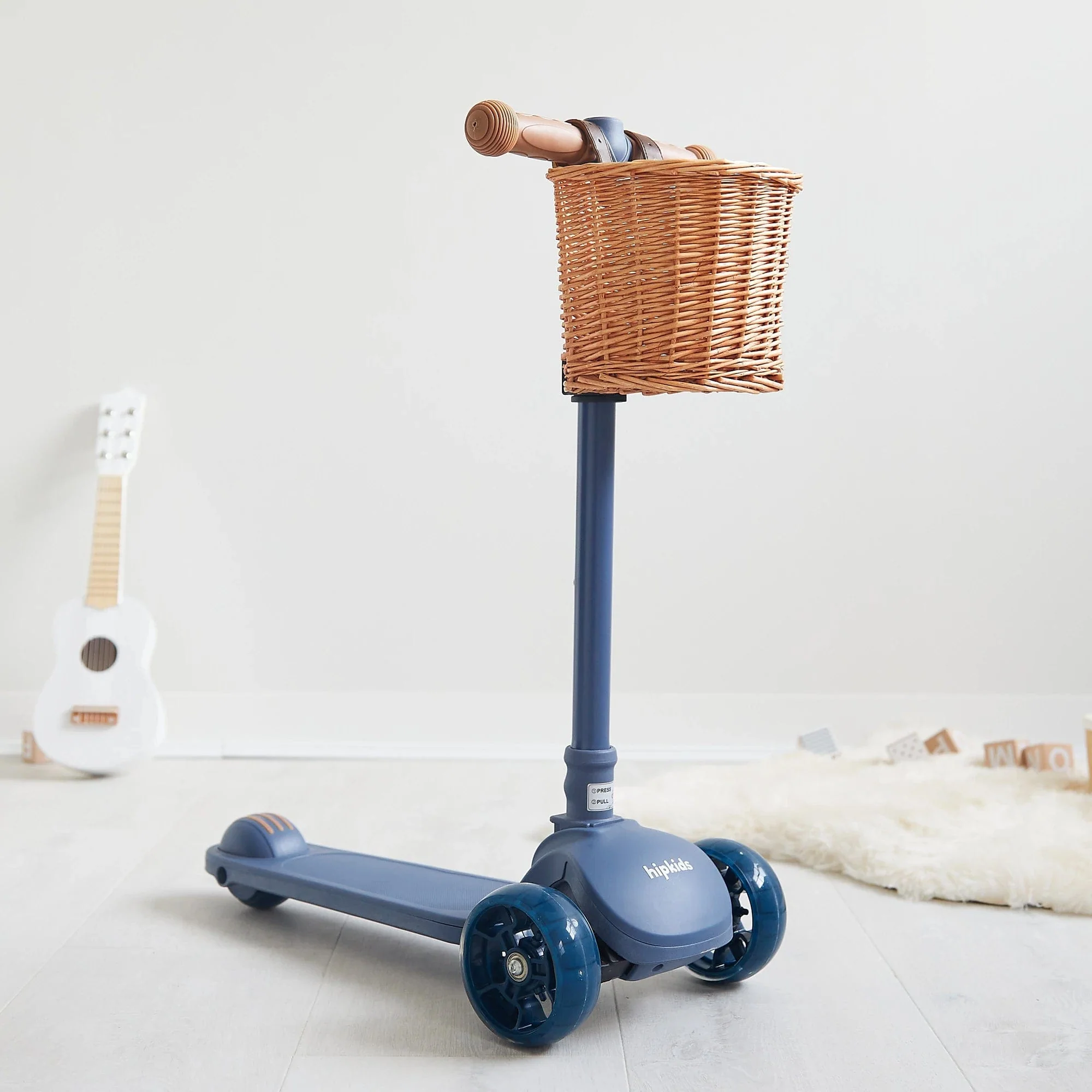 HipKids Wicker Basket for SCOOTER - Image 5