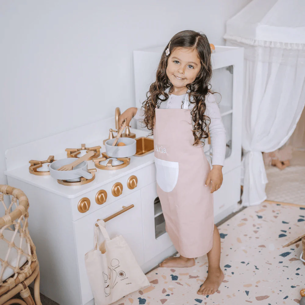 Kids Kitchen Apron & Oven Glove Set - Image 6