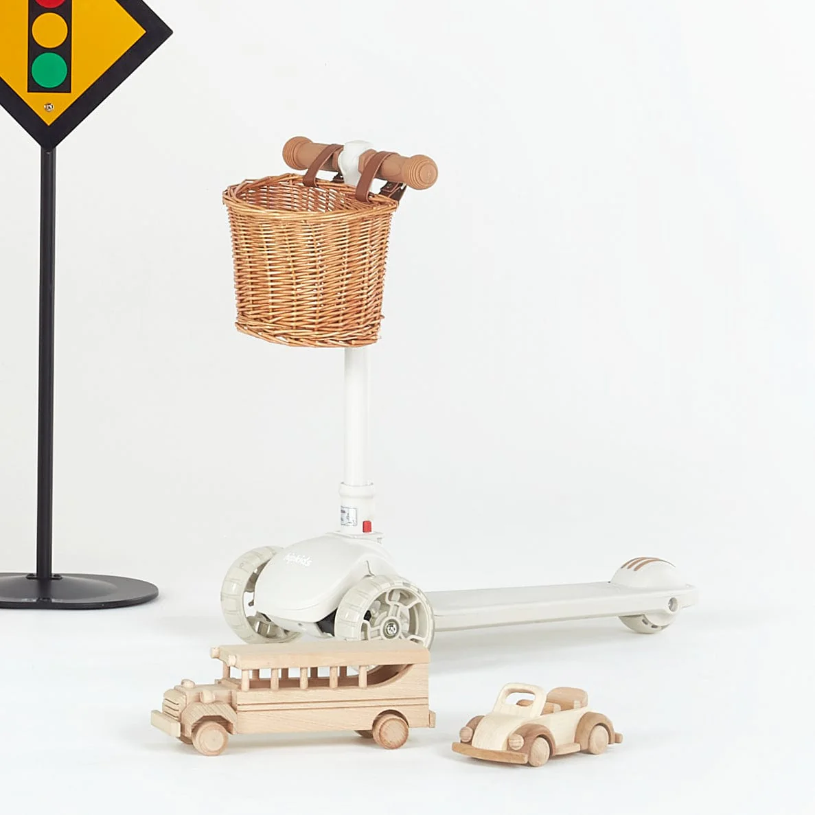 3 Wheel Scooter w/ Wicker Basket - Image 20