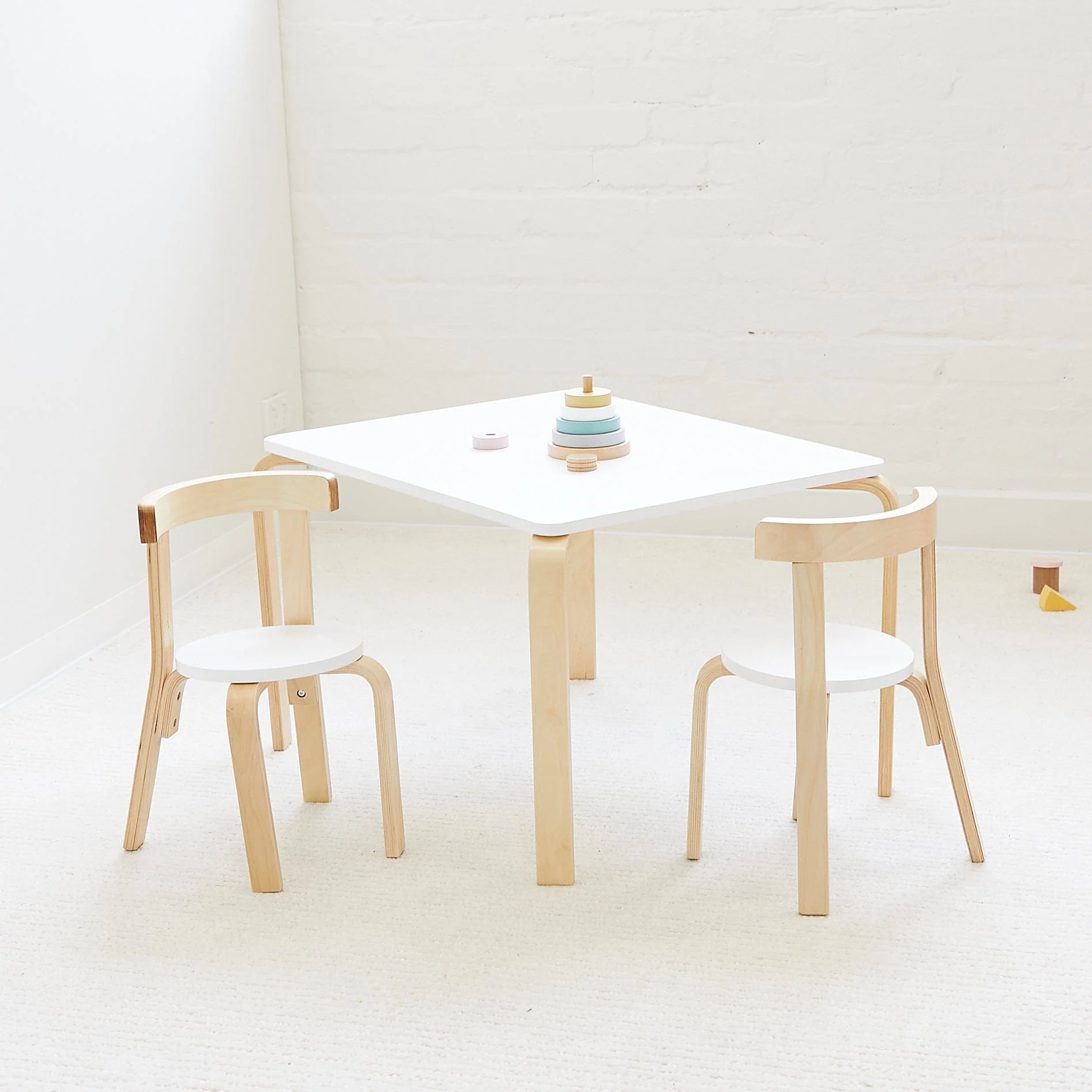 Jensen Table & 2 Chairs Set - Image 4