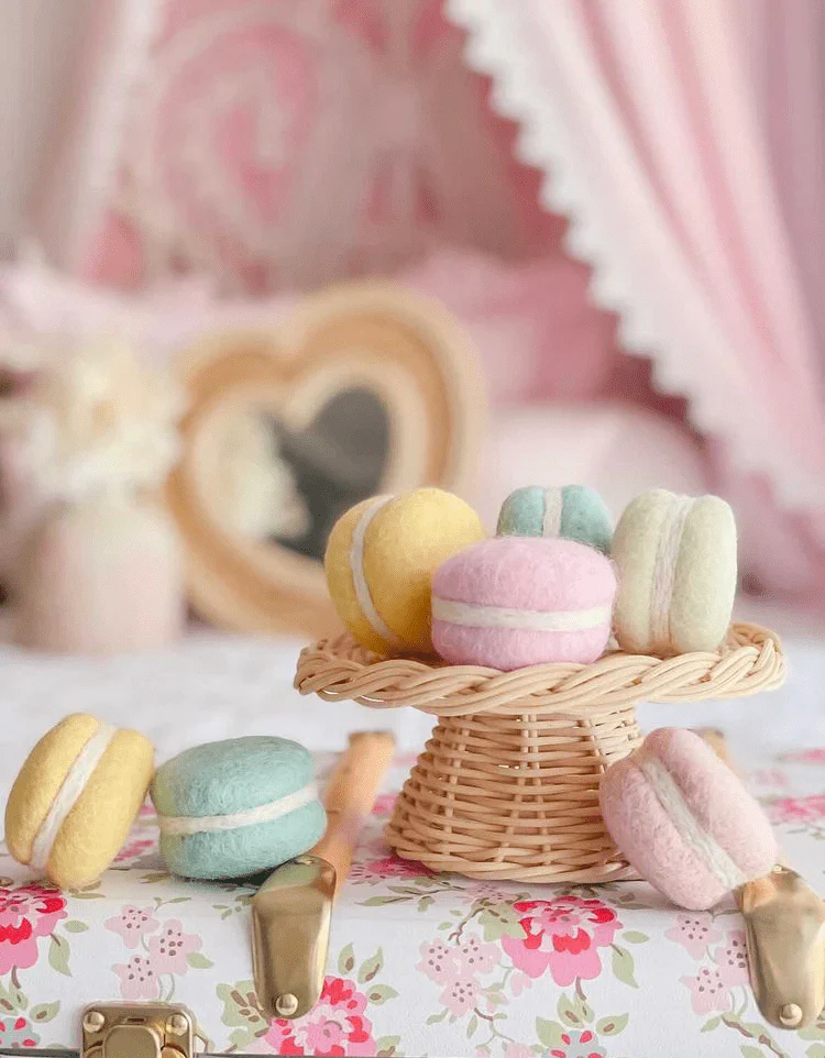 Juni Moon Pastel Macarons - 6pcs - Image 3