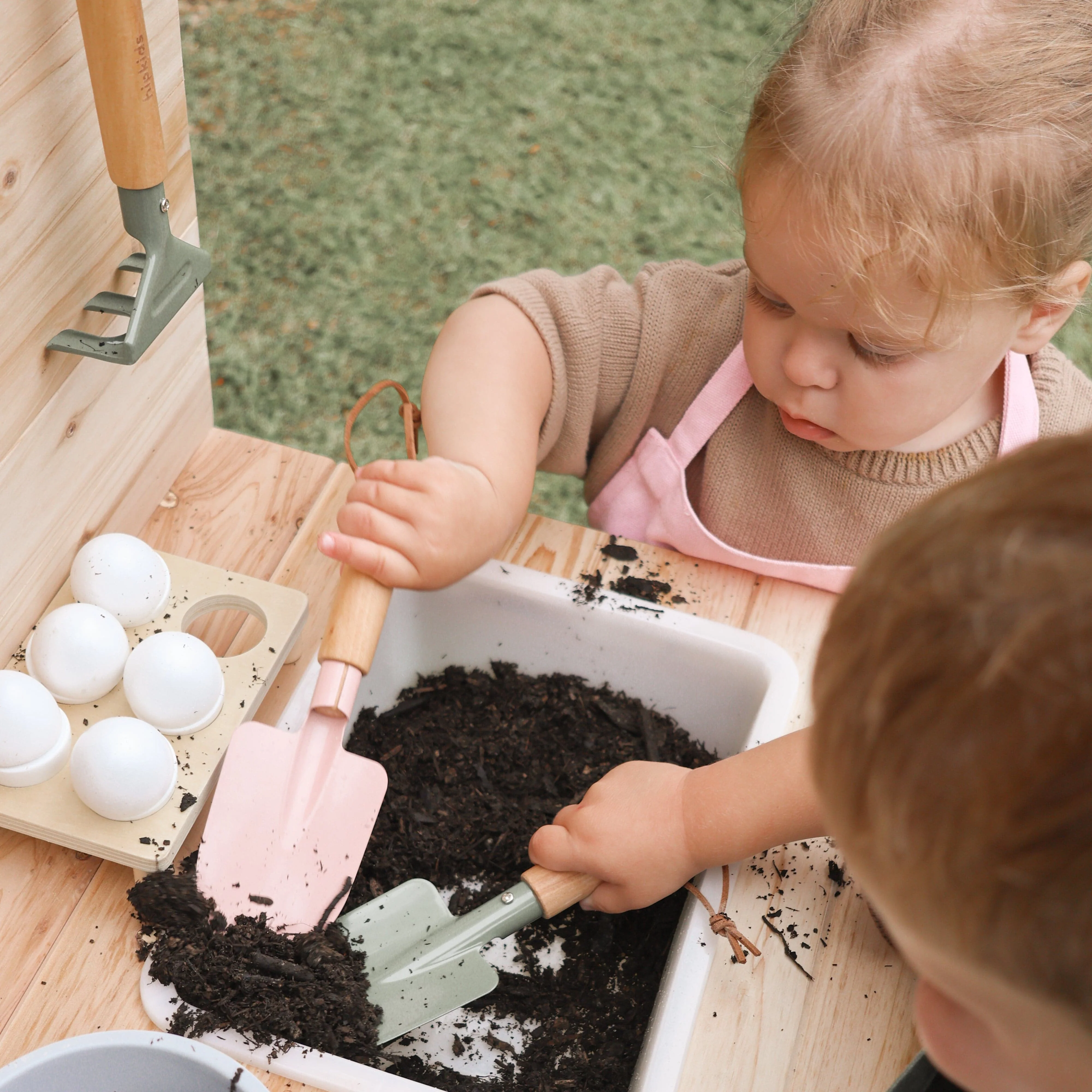 Kids 3pc Garden Tool Set - Image 10