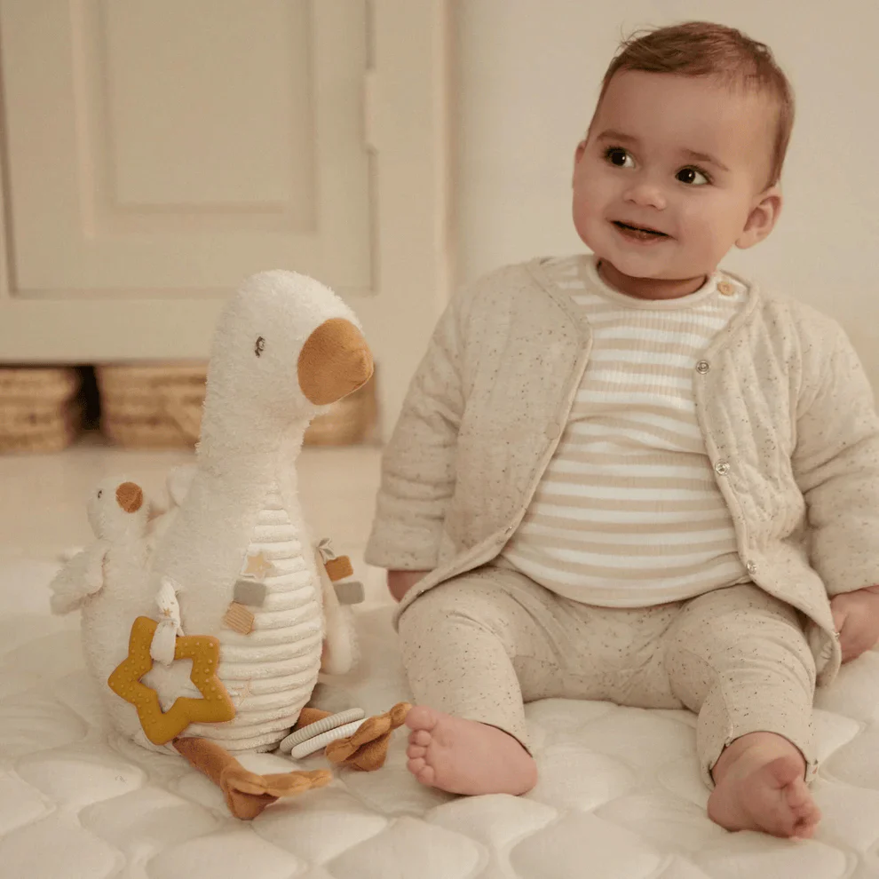 Little Dutch Activity Baby Goose - Image 2