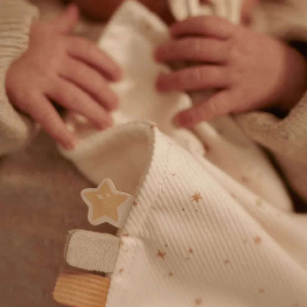 Little Dutch Goose Cuddle Cloth  w/ Teether - Image 11