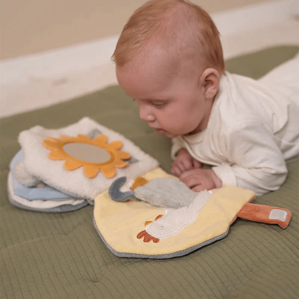 Little Dutch Little Farm Soft Activity Book - Image 3