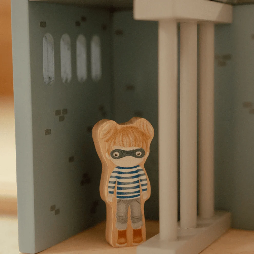 Little Dutch Police Station - Image 7