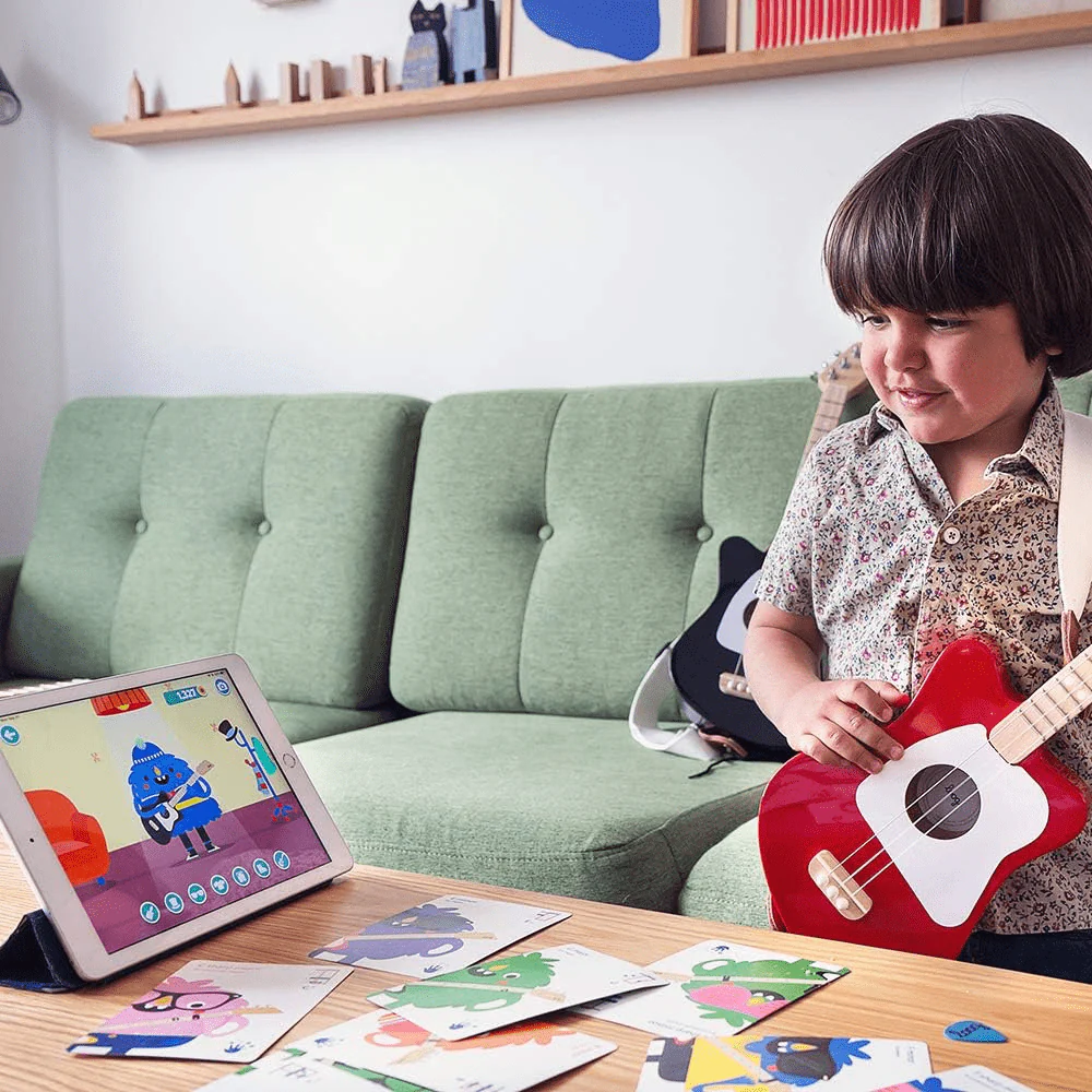 Loog Mini Guitar - Image 15