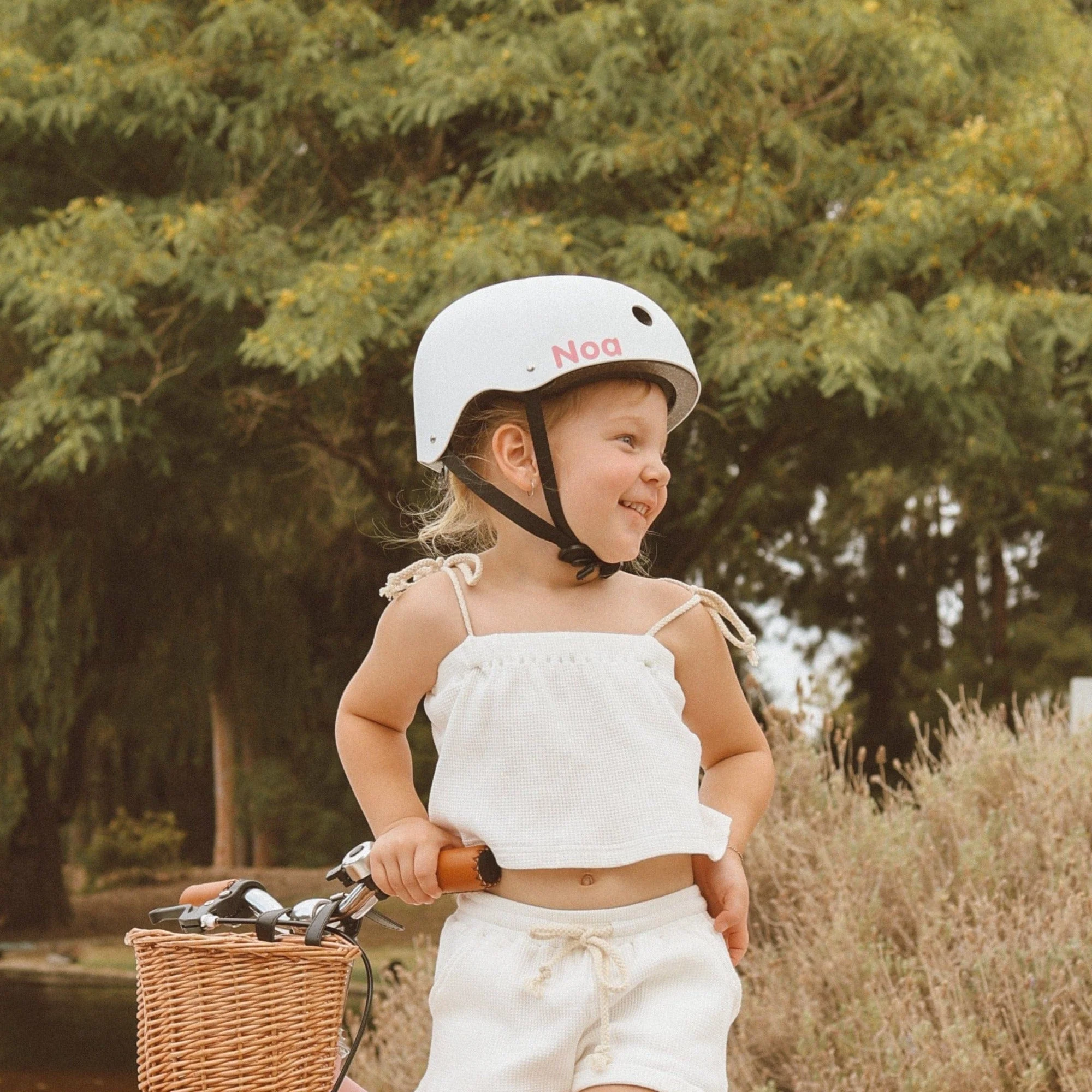 Matt Bike Helmet - Image 3