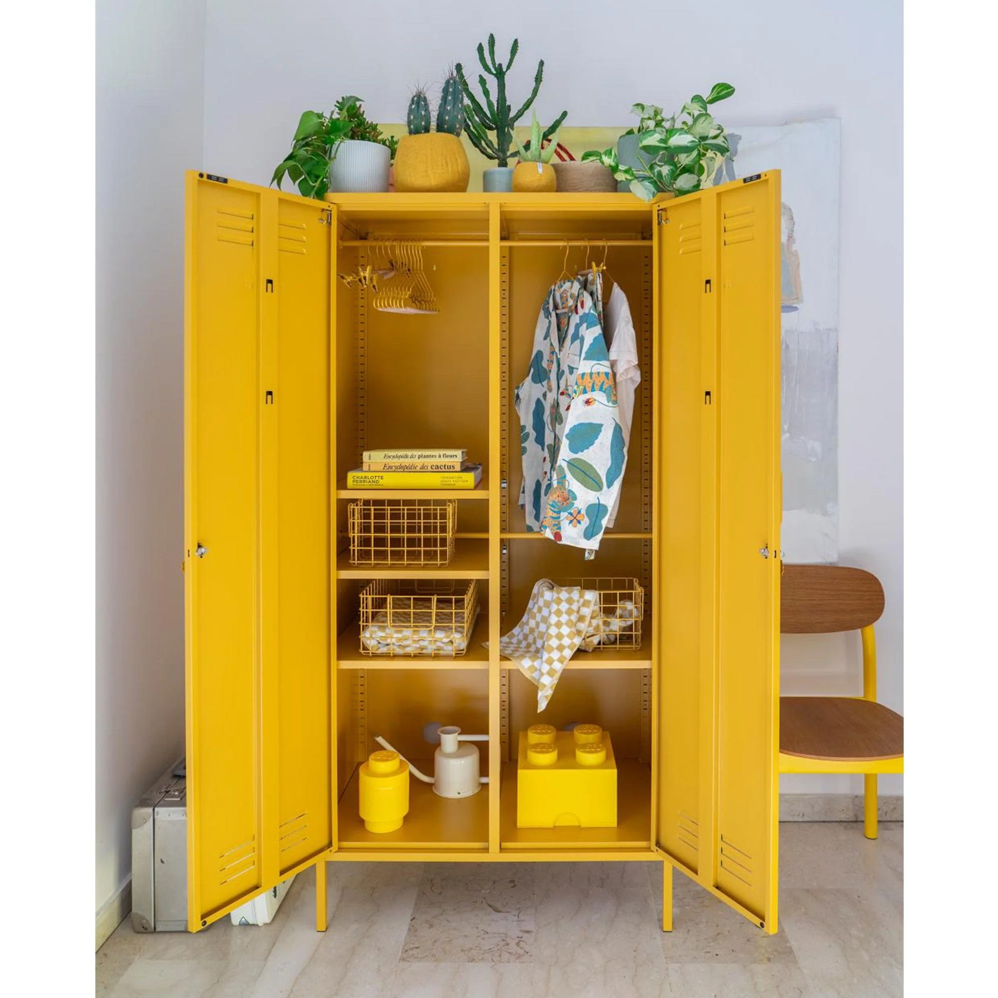 Mustard Made The Twinny - Image 34