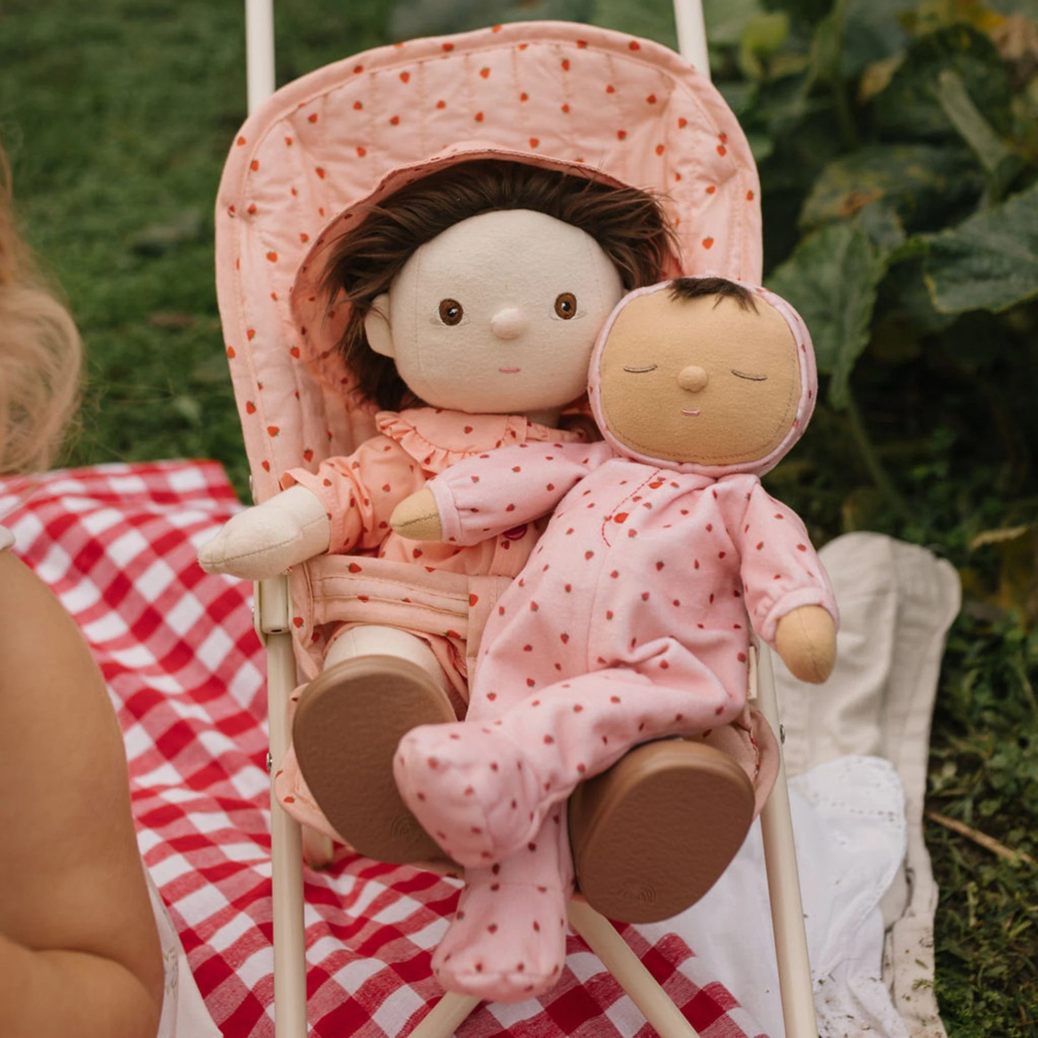 Olli Ella Dozy Dinkum Pip - Strawberry - Coming Soon - Image 6
