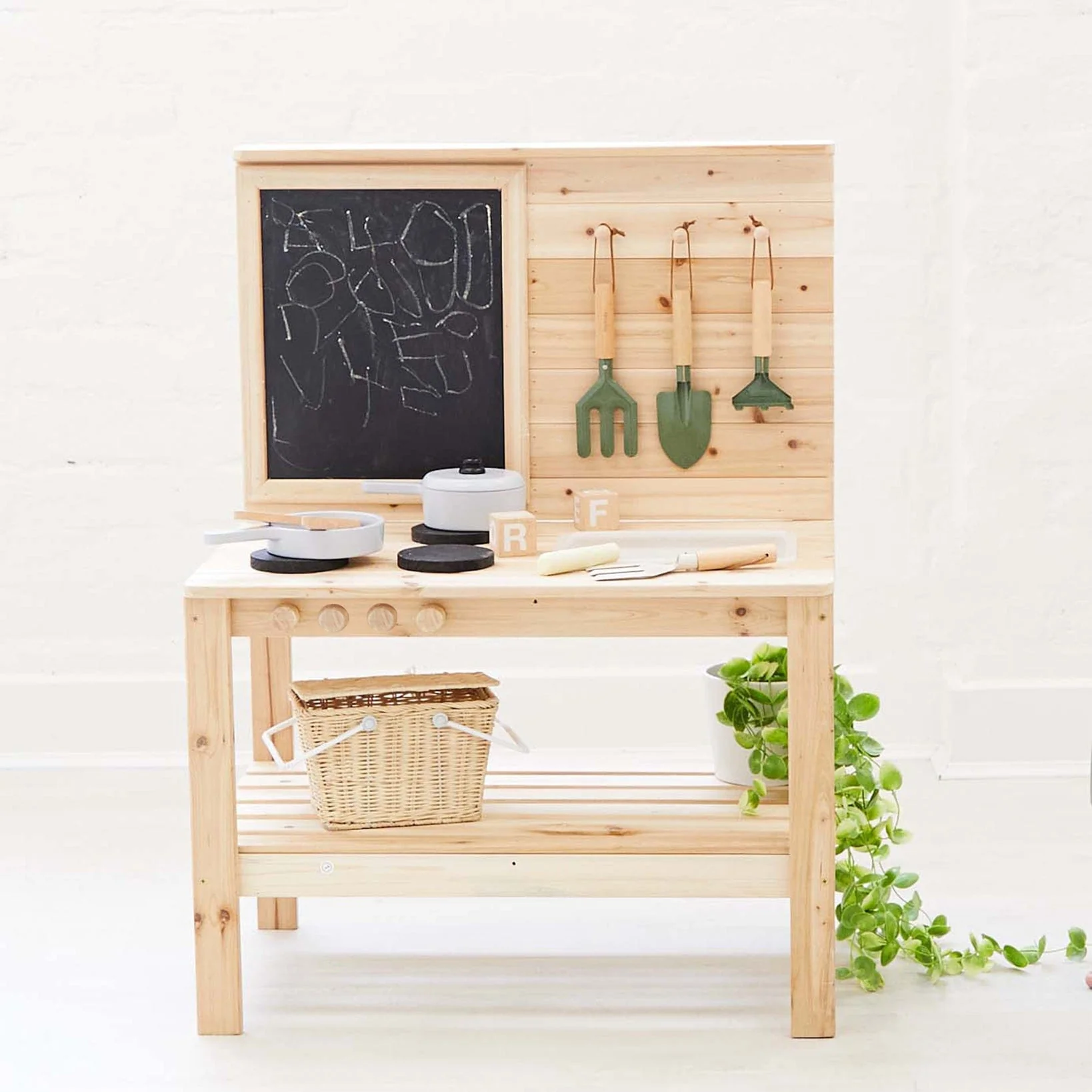 Outdoor Mud Kitchen - Preorder - Image 12