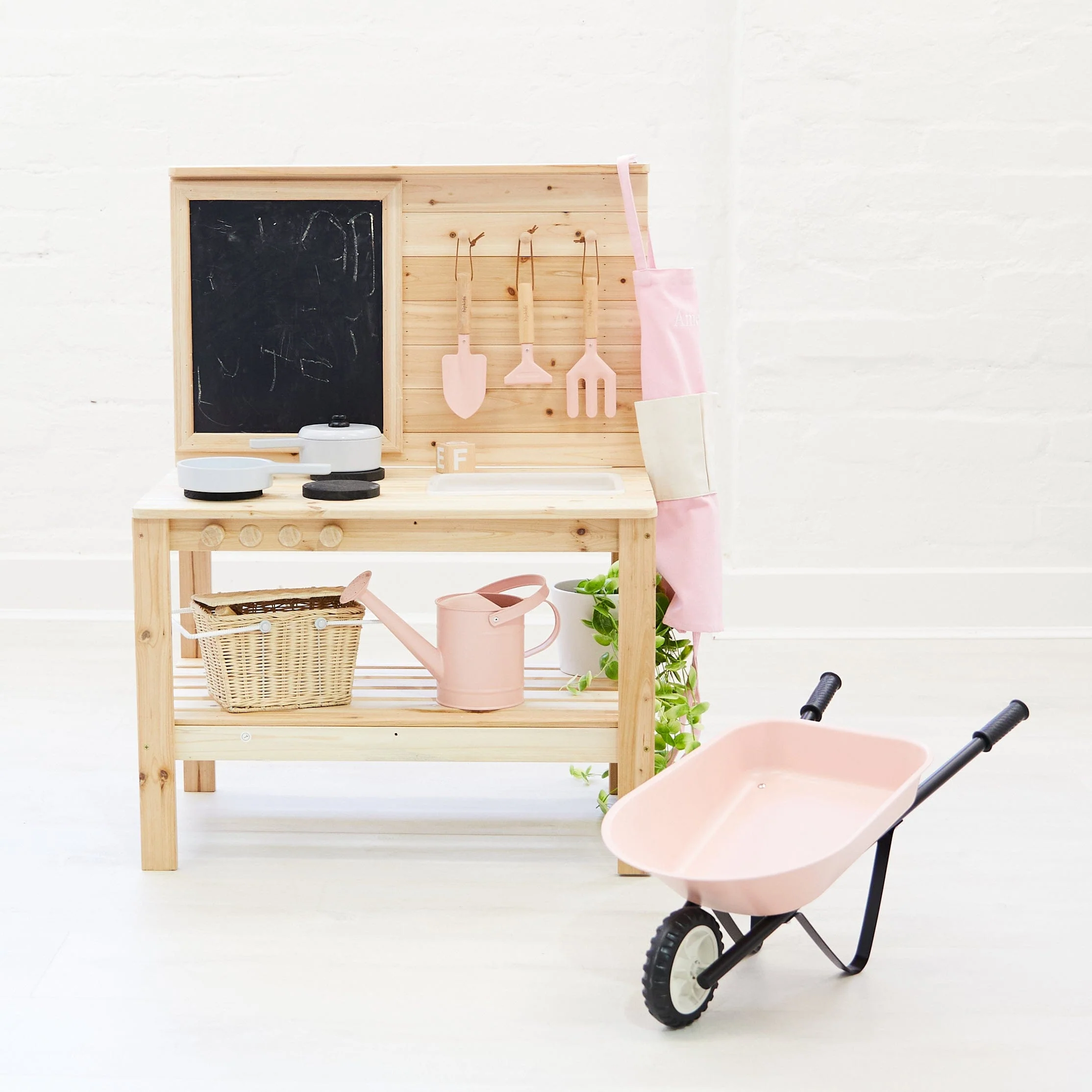 Outdoor Mud Kitchen - Preorder - Image 18