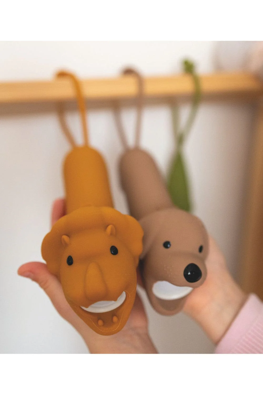 Rabbit & Friends Flashlight Lion - Leo - Image 7