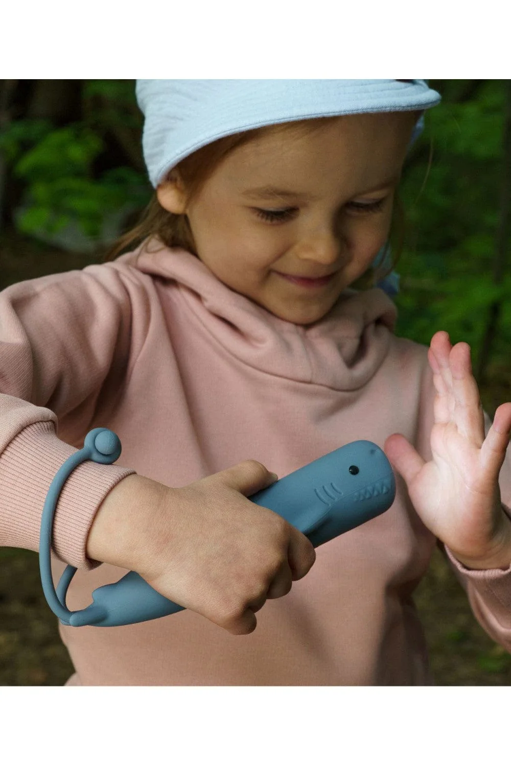 Rabbit & Friends Flashlight Shark - Sharky - Image 4