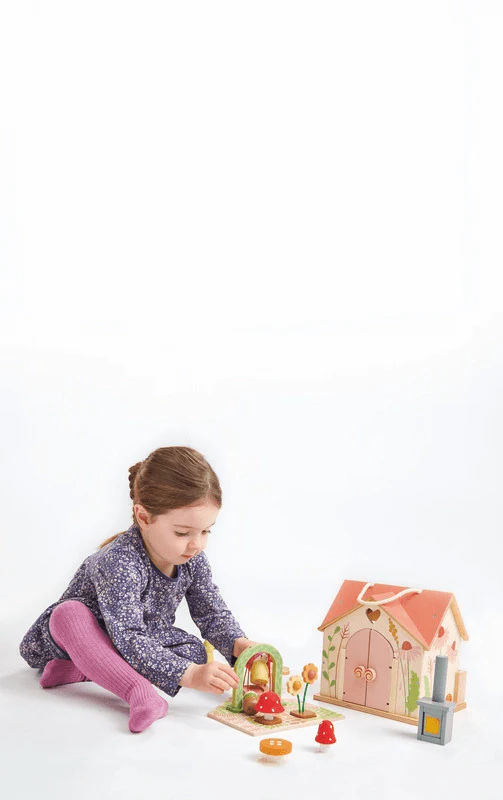 Tender Leaf Toys Merrywood Rosewood Cottage - Image 5