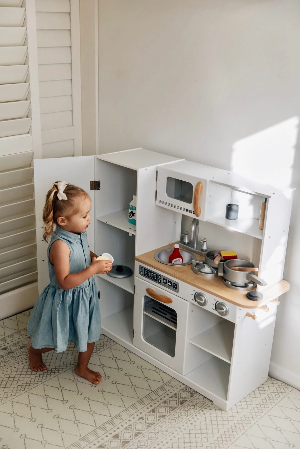 Modern Chef Toy Kitchen - Image 17
