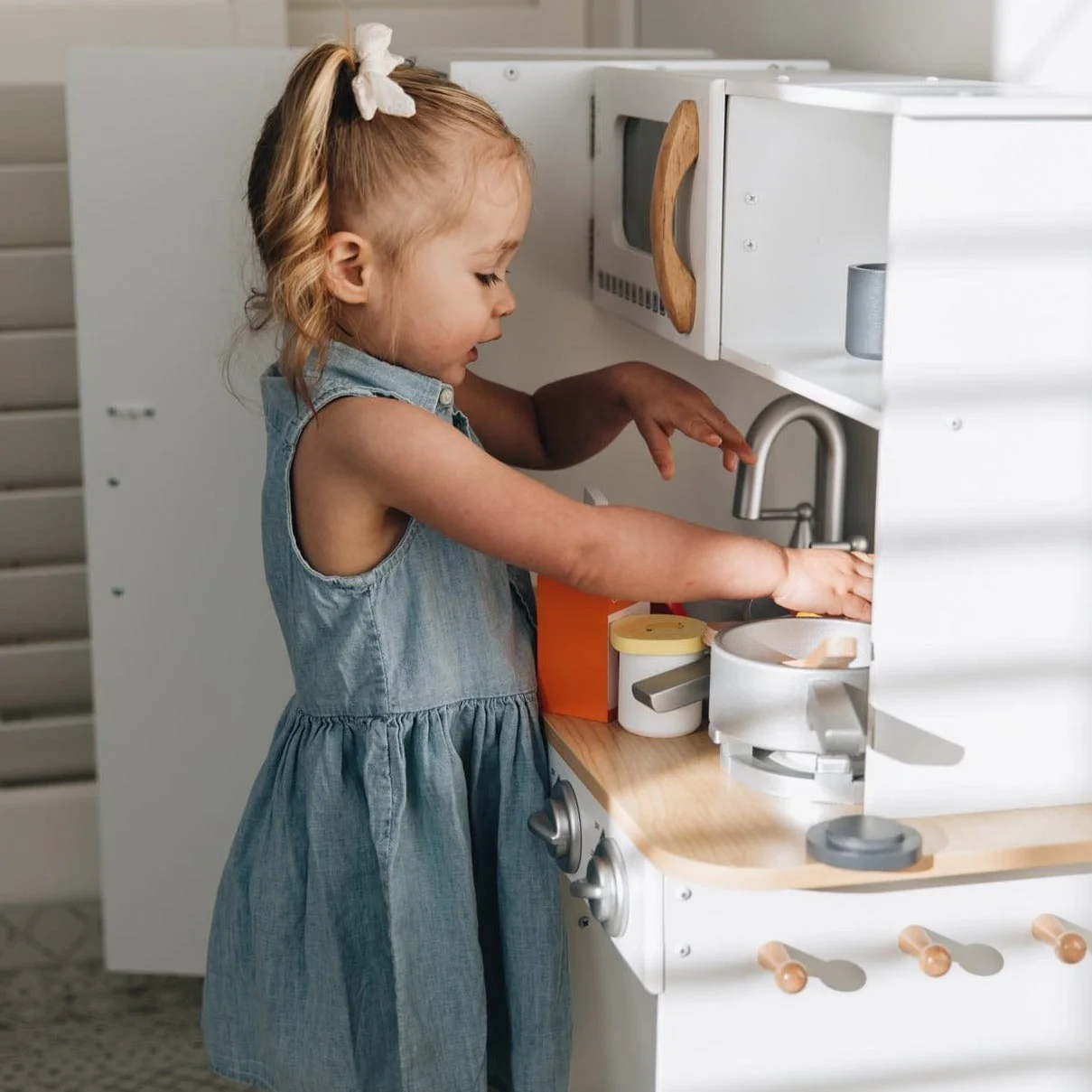 Modern Chef Toy Kitchen - Image 19